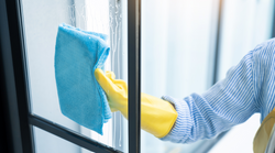 DIY Natural Glass Cleaner (Streak-Free Shine Without Harsh Chemicals)